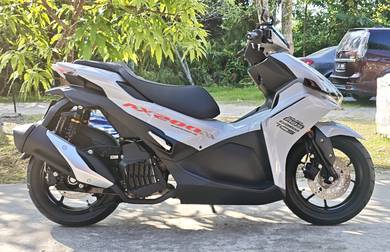 QJ Motor AX200s