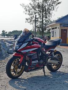 Honda CBR650F