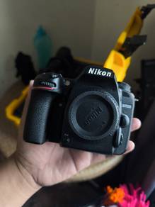 Nikon d7500 body