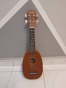 Makai PK-55 PINEAPPLE BODY UKULELE 