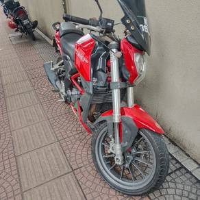 Benelli TNT 250