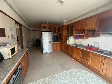 Condominium For Sale in The Regency (Persiaran Gurney)