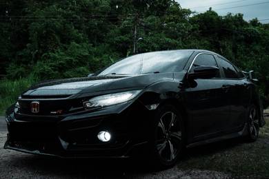 Honda Civic S i-VTEC in Kuching, SWK