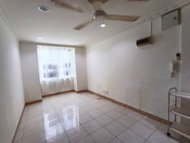 Apartment For Rent in Delta Heights