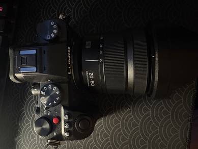 Panasonic Lumix S5 with 20-60mm Kit lens Camera