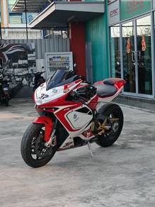 MV Agusta F4