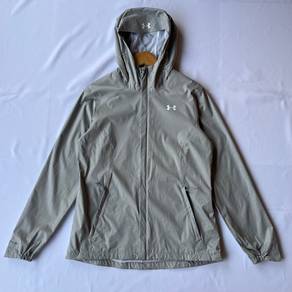 Under Armour Jacket(S)