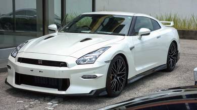2024 Nissan GTR PREMIUM EDITION
