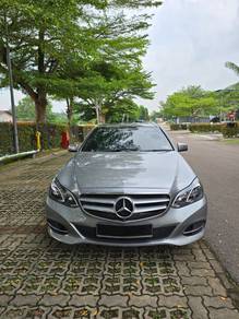 Mercedes Benz E250 250 AVANTGARDE in Masai, JHR