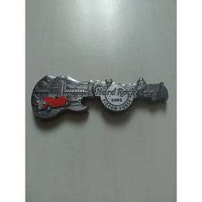 SALE. Hard Rock Cafe Pigeon Forge Skyline magnet