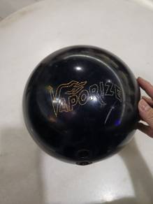 13LB Brunswick Vaporize Bowling Ball Two Handed