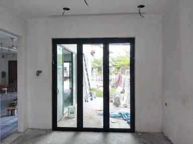 Pintu Folding Rumah (Aluminium&Kaca)