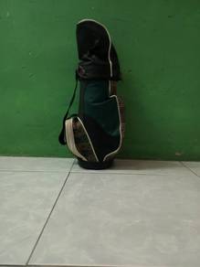 Bag golf untuk koleksi.