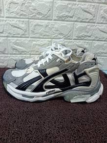 Uk7 Balenciaga Runner Sneakers