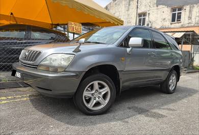 Toyota Harrier in Johor Bahru, JHR