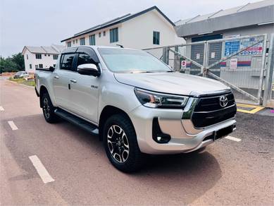 Toyota Hilux DOUBLE CAB 2.4V (AT) 4X4 in Segamat, JHR