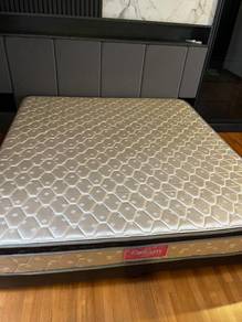 1 King + 1 Queen Size Mattresses (2 Units)