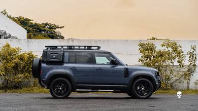 2020 Land Rover Defender 110 P400
