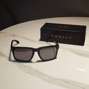 Oakley Sunglasses OO9244-2756 56-17 🕶️