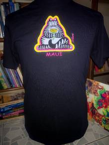 Crazy Shirt BKliban Maui performing yoga T-Shirt.