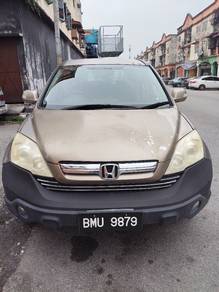 Honda CR-V i-VTEC in Bandar Puteri Klang, SGR