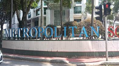 Condominium For Rent in Metropolitan Square