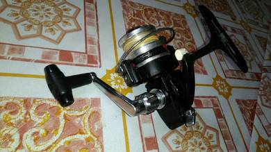 Reel ultralight Olympic no1 mustang japan