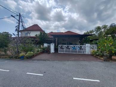1.5-storey Terraced House For Sale in Nilai,NSN