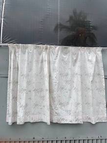 B944 Langsir Tingkap L.260 x H.153 cm Curtain