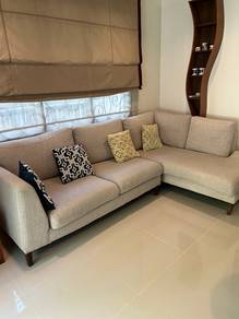 Harvey Norman cloth couch good condition