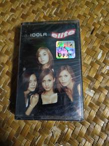 Kaset (Elite 
Idola)