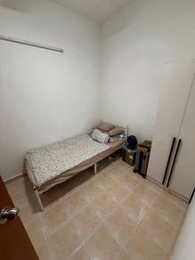 Room in Puchong, SGR