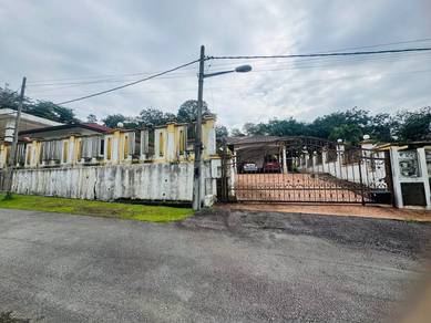 Bungalow House For Sale in Sungai Buloh,SGR