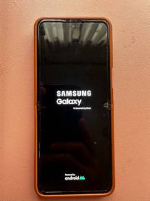 Used Samsung Galaxy Z Flip 3