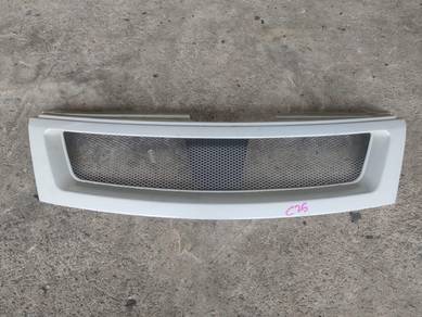 Nissan c25 gialla front grill sarung
