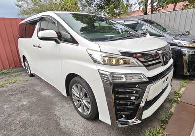 Toyota Vellfire ZG in KL City, KUL