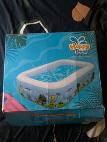 Inflatable Pool (Kolam pelampung)