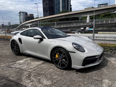 Porsche 911 Turbo TURBO S in Sungai Penchala, KUL