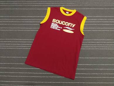 Saucony cotton singlet  S