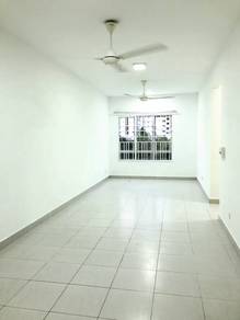 Apartment For Sale in Setia Alam,SGR