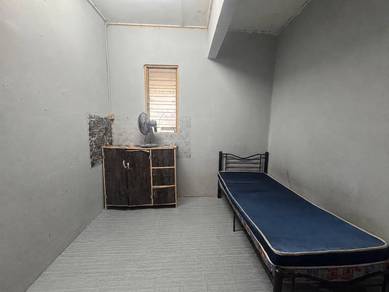 Room in Senawang, NSN