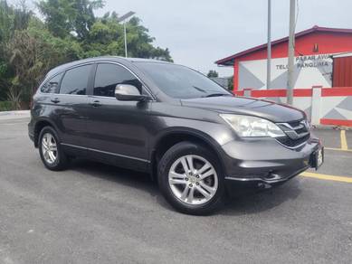 Honda CR-V i-VTEC in Telok Panglima Garang, SGR