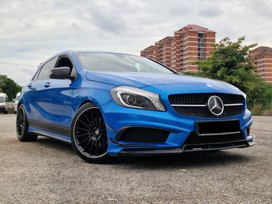 Mercedes Benz A200 200 BlueEFCY (CBU) in Sungai Besi, KUL