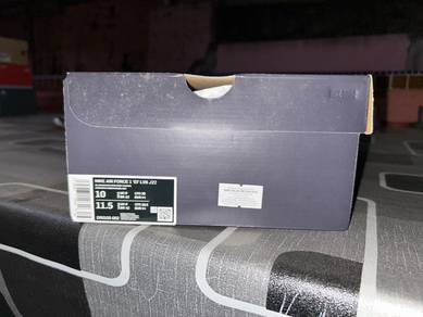 NIKE AIR FORCE LV8 for sale !
