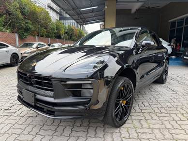 Porsche Macan GTS GTS in Petaling Jaya, SGR