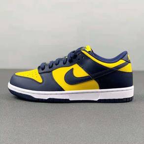 Nike Dunk Low Michigan