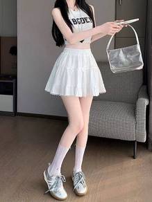 白色蕾丝蛋糕裤裙 White lace cake skirt