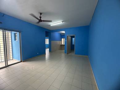 Apartment For Rent in Kasuarina Apartment