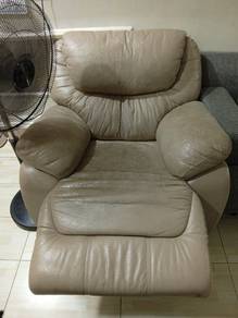 recliner sofa 