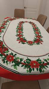 Christmas Poinsettia Tablecloth - 6 Person 